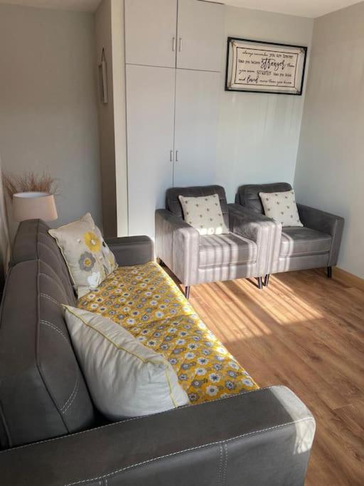 Appartamento 'Little Acre' Perfect For Business Or Pleasure Portadown Esterno foto
